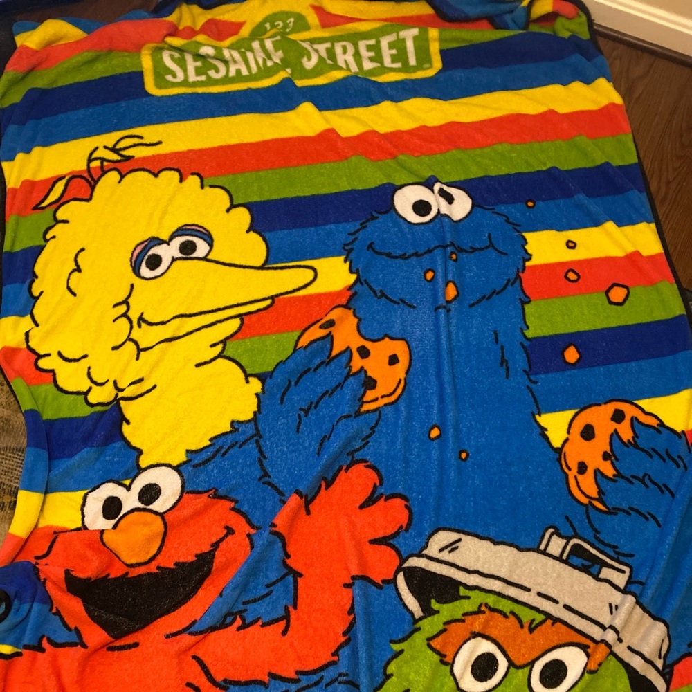 Children’s Seaseame Street throw cover